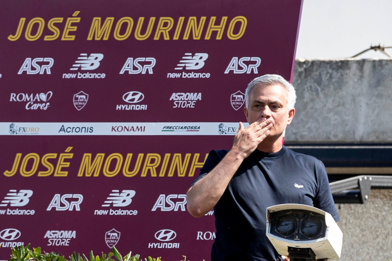Mourinho dùng công nghệ để phục vụ huấn luyện tại AS Roma
